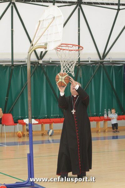 110924 basket 144_tn.jpg